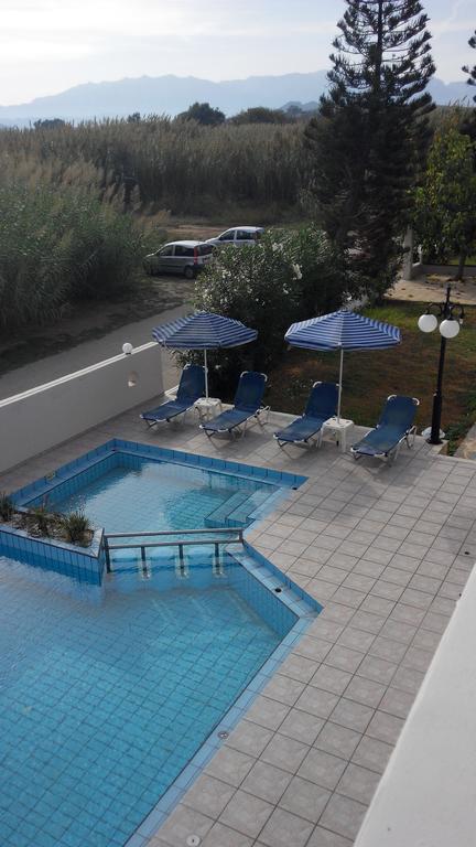 Viaros Apartments Gerani  Exterior photo